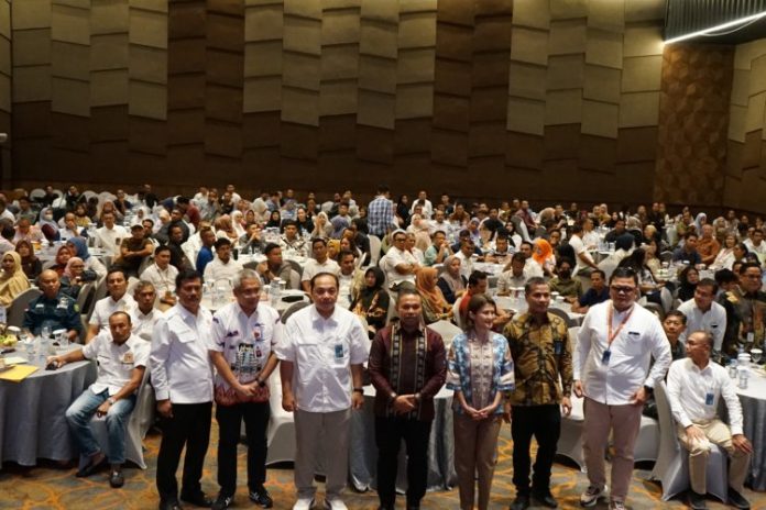 image_750x_68f32b5b51f12