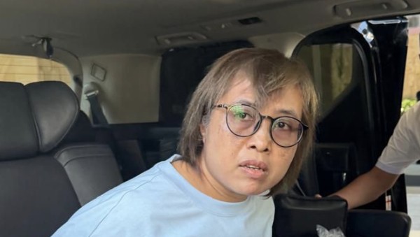 dewi-astutik-ditangkap-di-kamboja-1764656304851_169