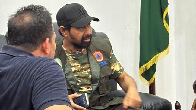 gubernur-aceh-muzakkir-manaf-1764909458199_169